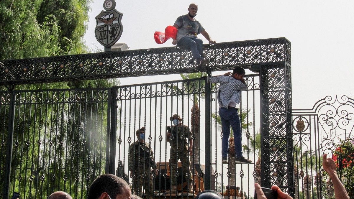 اعتراضات در تونس 