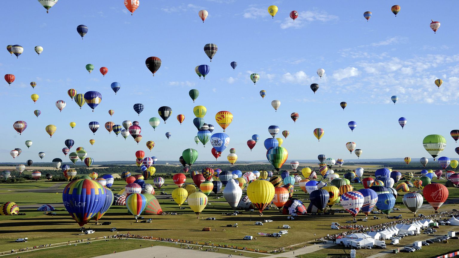 Festival mundial de globos aerostáticos en el noreste de Francia
