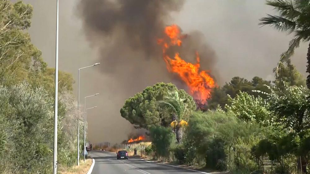 Nuovo incendio divampa in Italia, Grecia e Turchia