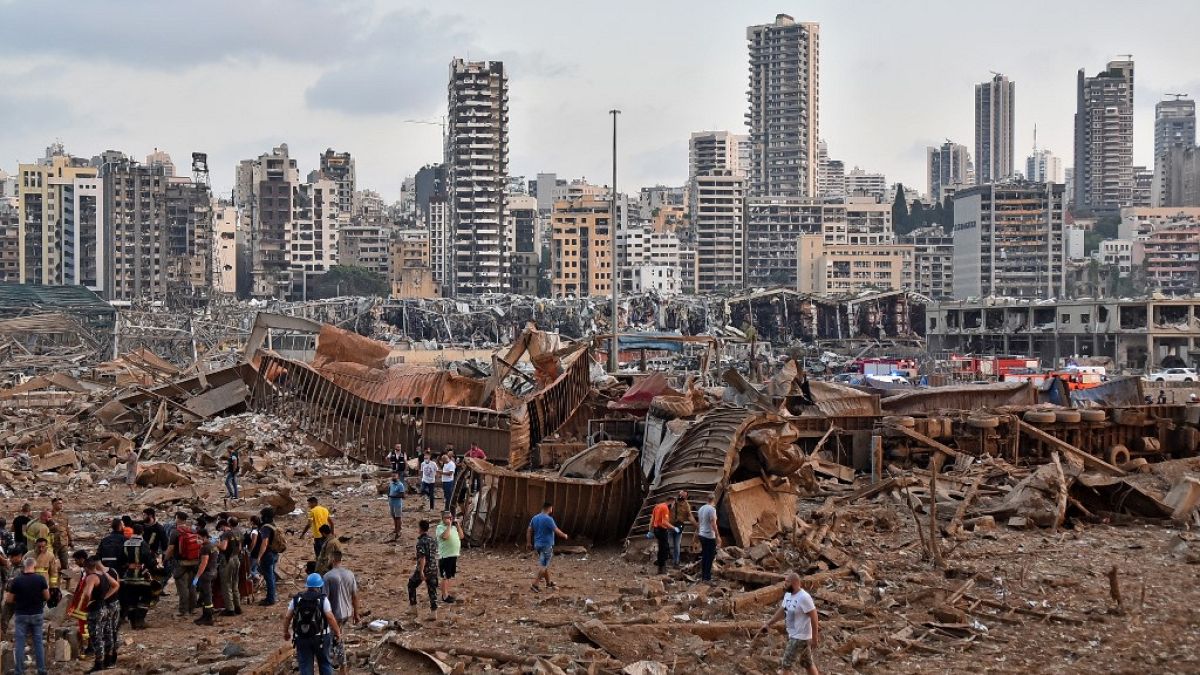  الانفجار بالقرب من المرفأ في العاصمة اللبنانية بيروت. في الرابع من آب (أغسطس) 2021