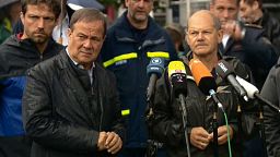 Es hagelt Kritik nach dem Hochwasser: Laschet und Scholz im Flutgebiet