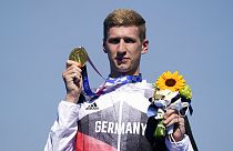 Florian Wellbrock mit der Goldmedaille in Tokio