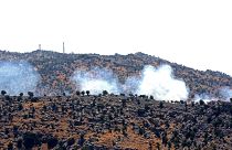 Die israelische Armee bombardiert das südlibanesische Dorf Kfar Shouba (6.8.2021)