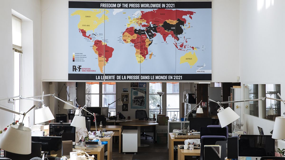 خارطة حرية الصحافة العالمية لعام 2021 ، مقر منظمة مراسلون بلا حدود في باريس. 