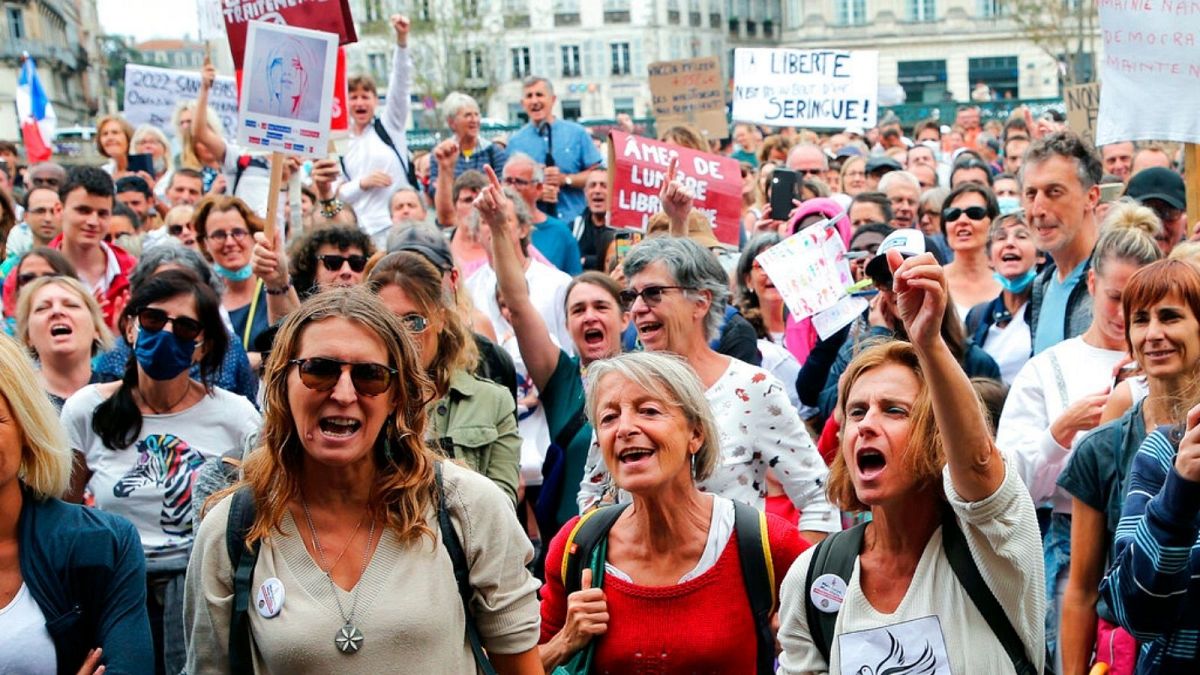 معترضان به اجباری شدن «گواهی بهداشتی» در فرانسه