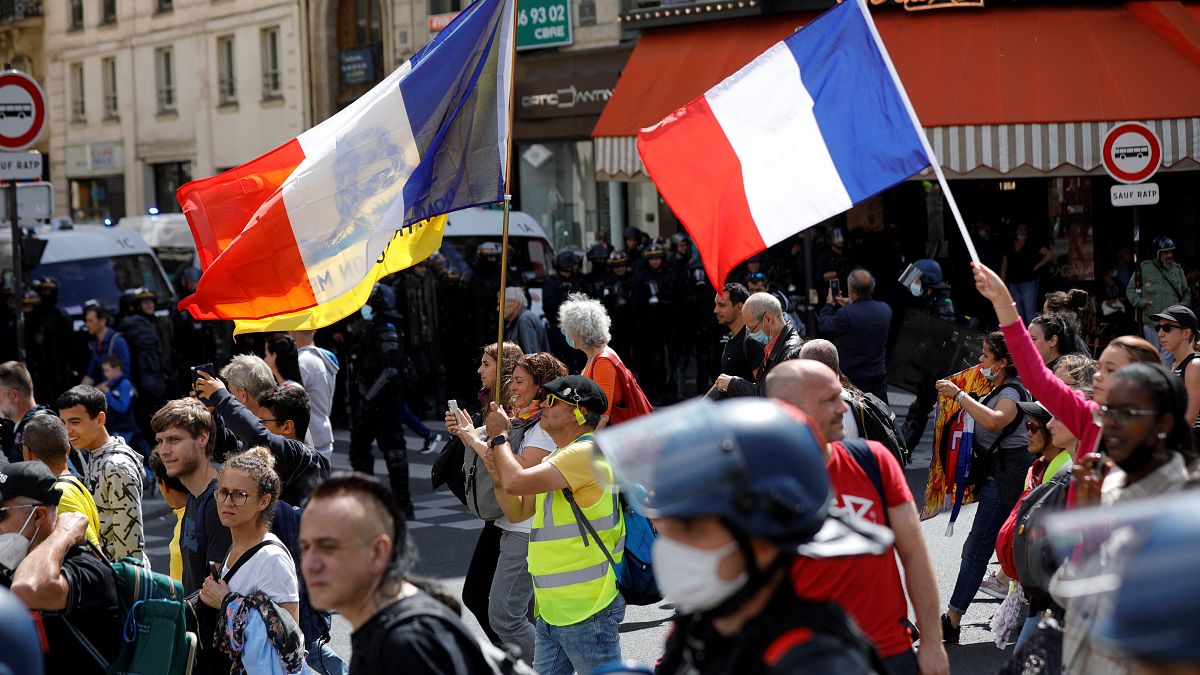 Γαλλία: Νέες διαδηλώσεις ενάντια στο πιστοποιητικό Covid
