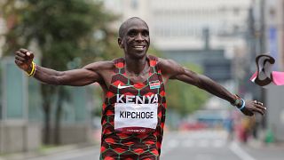 Kenya's Kipchoge retains men's Olympic marathon title