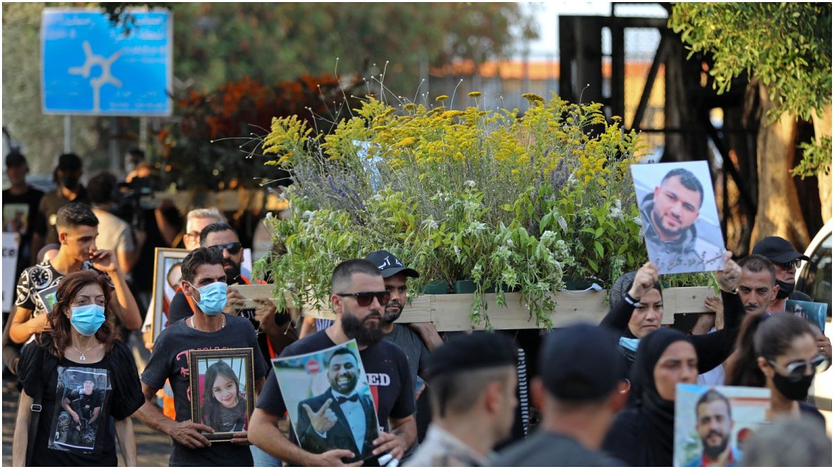 موكب جنائزي في بيروت تكريما لذكرى ضحايا انفجار المرفأ، الأحد 8 آب/أغسطس 2021