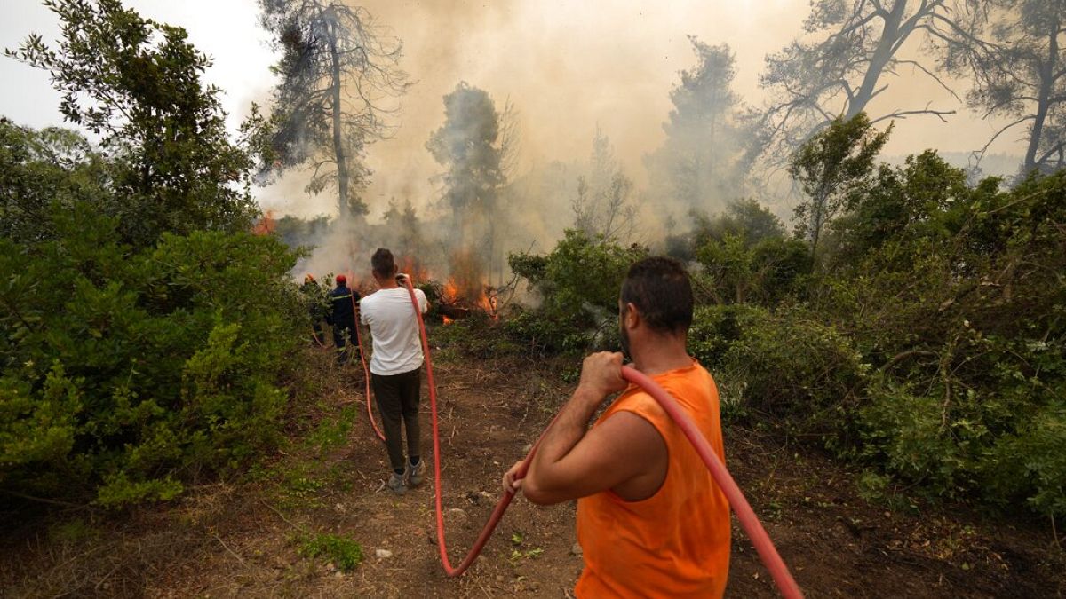 Incêndios florestais ativos nos Balcãs