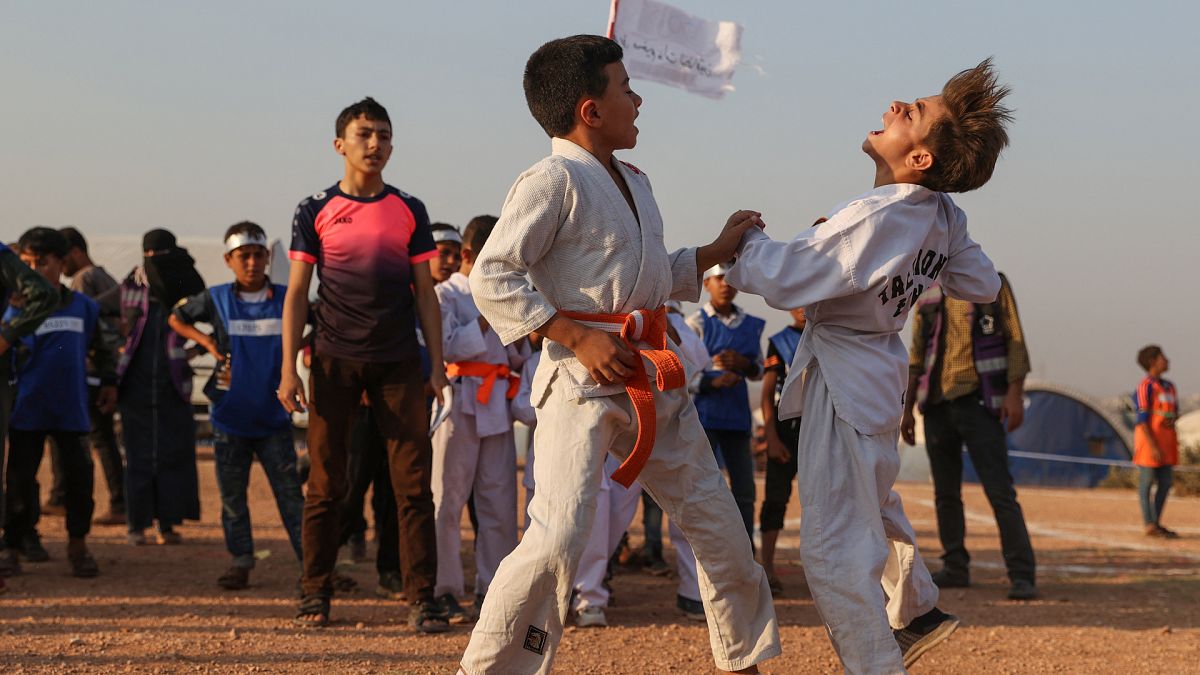 Suriyeli çocuklardan İdlib'de '2020 Çadır Olimpiyatları'