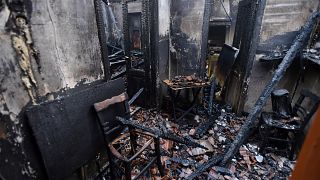 Una casa quemada tras un incendio forestal en el pueblo de Kastri, en la isla de Eubea, a unos 188 kilómetros al norte de Atenas, Grecia, el 9 de agosto. 2021.