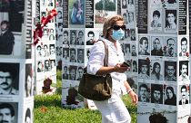 عکس‌هایی از هزاران نفر از زندانیان کشته شده سال ۱۳۶۷ در ایران