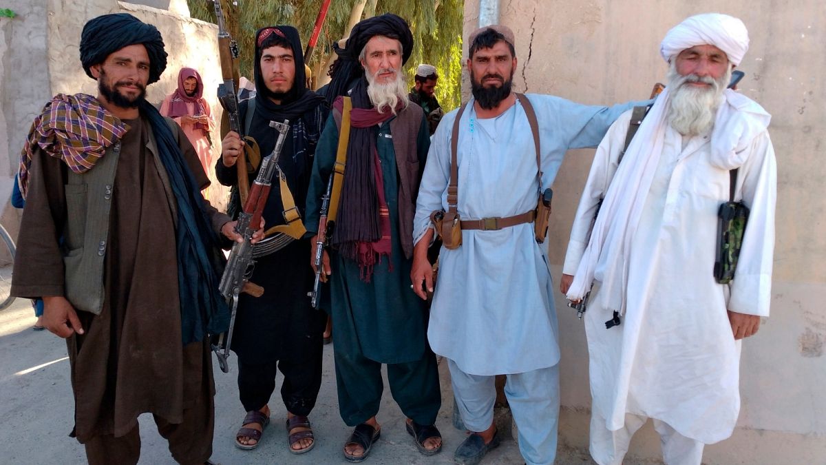ستیزه‌جویان طالبان در شهر فراه