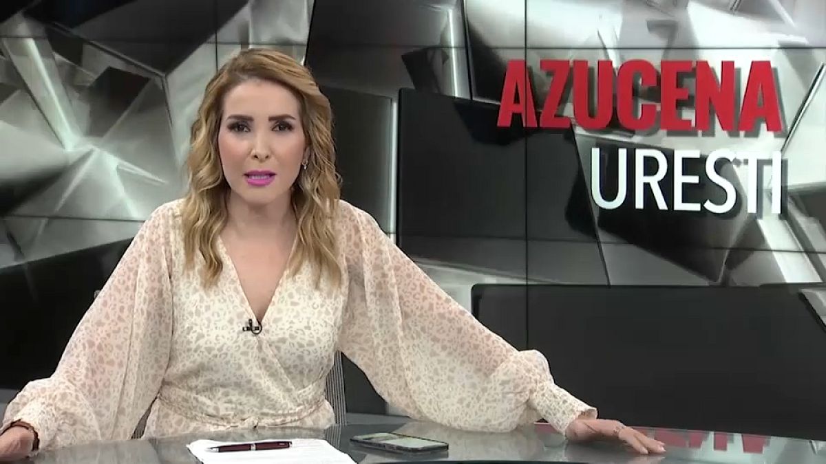 La presentadora de televisión mexicana Azucena Uresti