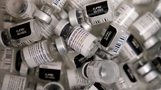 Pfizer'in, BioNTech ile ürettiği Covid-19 aşıları 