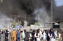 Καπνός στην Κανταχάρ στη διάρκεια μαχών Ταλιμπάν με Αφγανούς