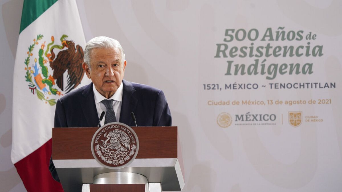  الرئيس المكسيكي أندريس مانويل لوبيز أوبرادور خلال احتفال لإحياء الذكرى السنوية الـ 500 لسقوط عاصمة إمبراطورية الأزتك- 13 آب / أغسطس 2021