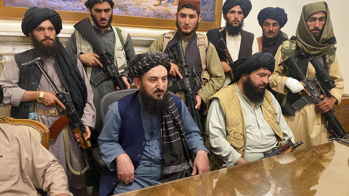 Un grupo de talibanes toma el control del palacio presidencial de Kabul