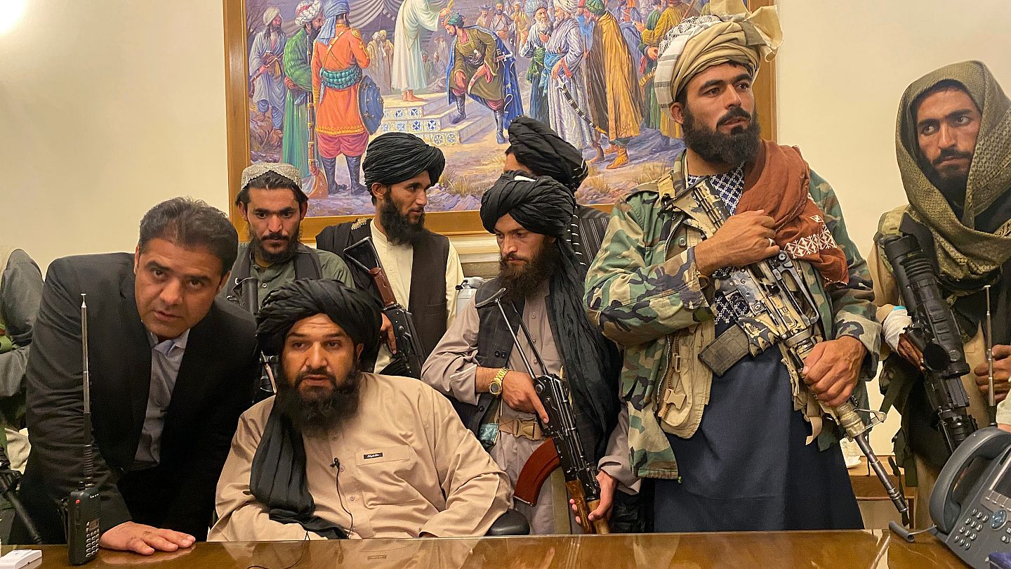 Taliban nasıl bu kadar hızlı ilerledi, Afganistan ordusu neden karşı  koyamadı? | Euronews