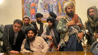 taliban nasil bu kadar hizli ilerledi afganistan ordusu neden karsi koyamadi euronews
