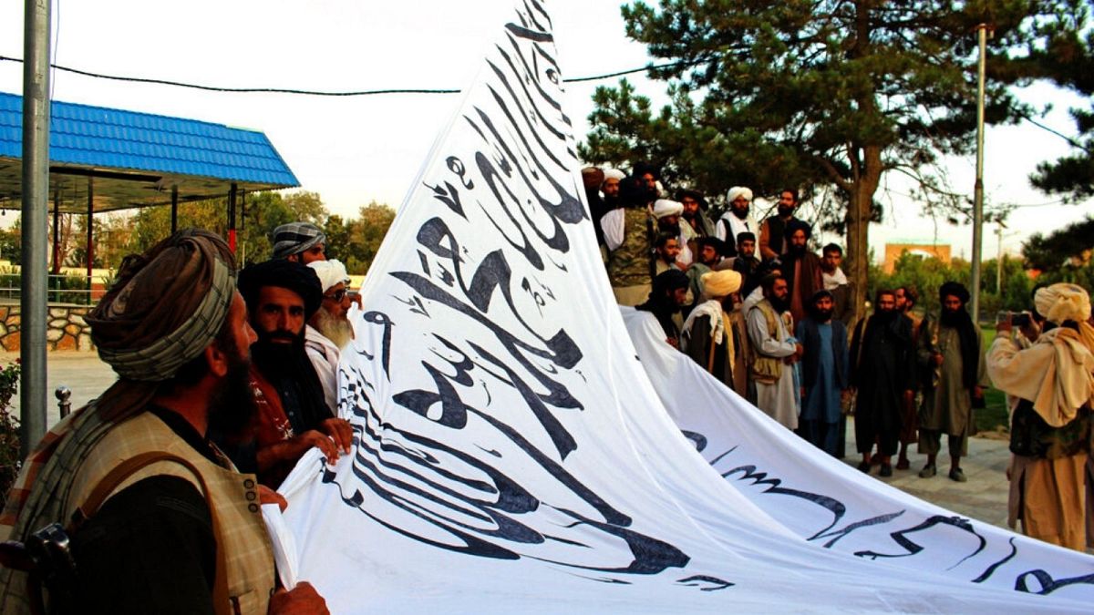 پرچم گروه طالبان