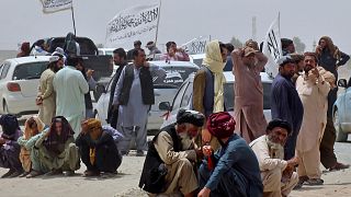 Taliban, Afganistan'da yönetimi ele aldı