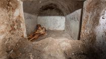 Una nuova scoperta a Pompei: tomba con resti umani mummificati
