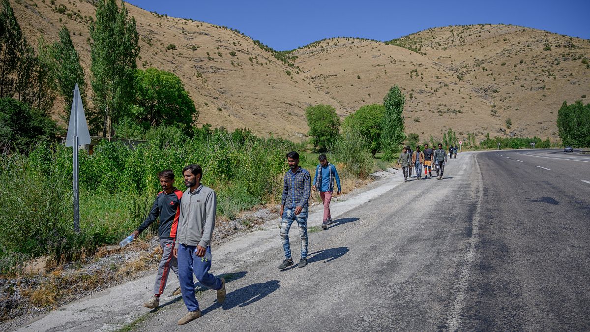Türkiye'nin Van iline gelen Afgan göçmenler