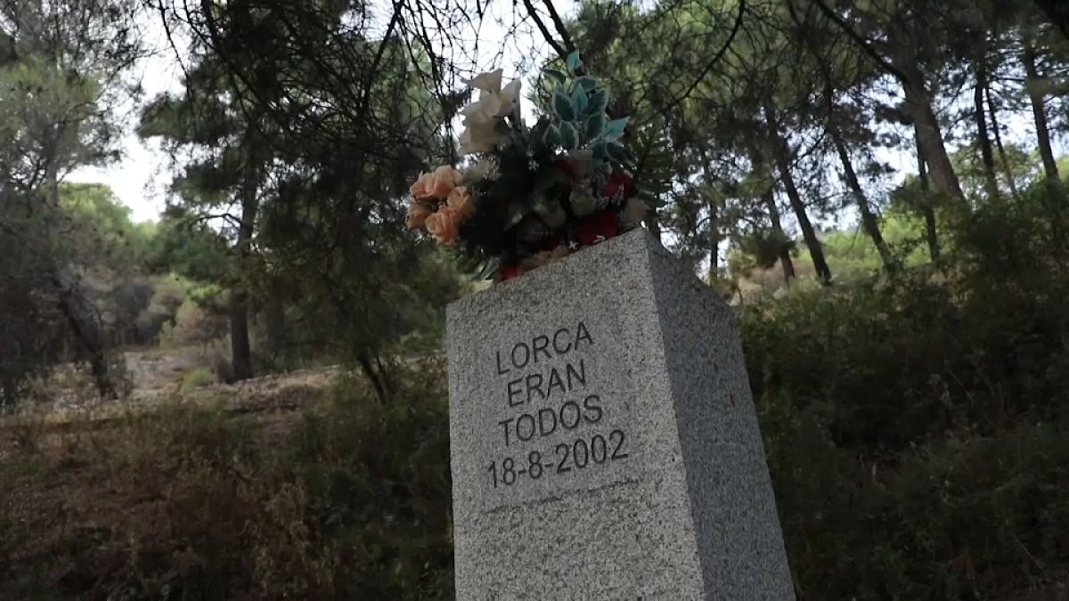 Memorial dedicado a Lorca y a otras víctimas del franquismo, barranco de Víznar, Granada, España.