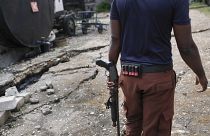 Ajuda internacional começa a chegar ao Haiti