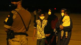 Espanha assume-se como porta de entrada na Europa para os refugiados afegãos
