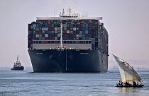 Archives : le porte-conteneur MV "Ever Given" près du Canal de Suez (Egypte), le 07/07/2021.