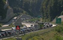 Óriási torlódás a szlovén autópályákon