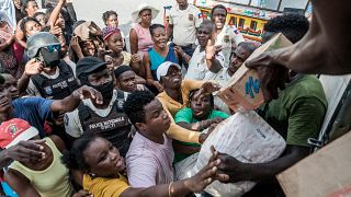Quake-ravaged Haitian city receives aid