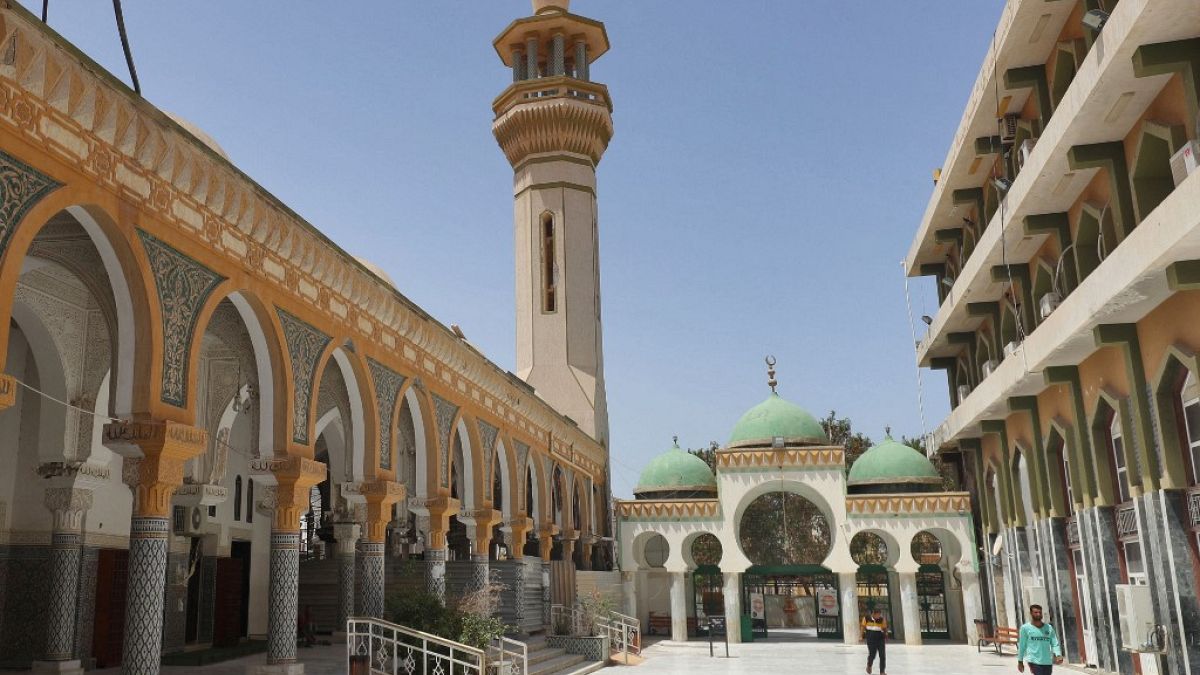 المسجد الصوفي في مدينة زليتن الساحلية بطرابلس-11 آب / أغسطس 2021