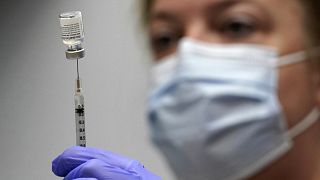 "Erst Impfstoff teilen, dann Auffrischung" - WHO für Moratorium