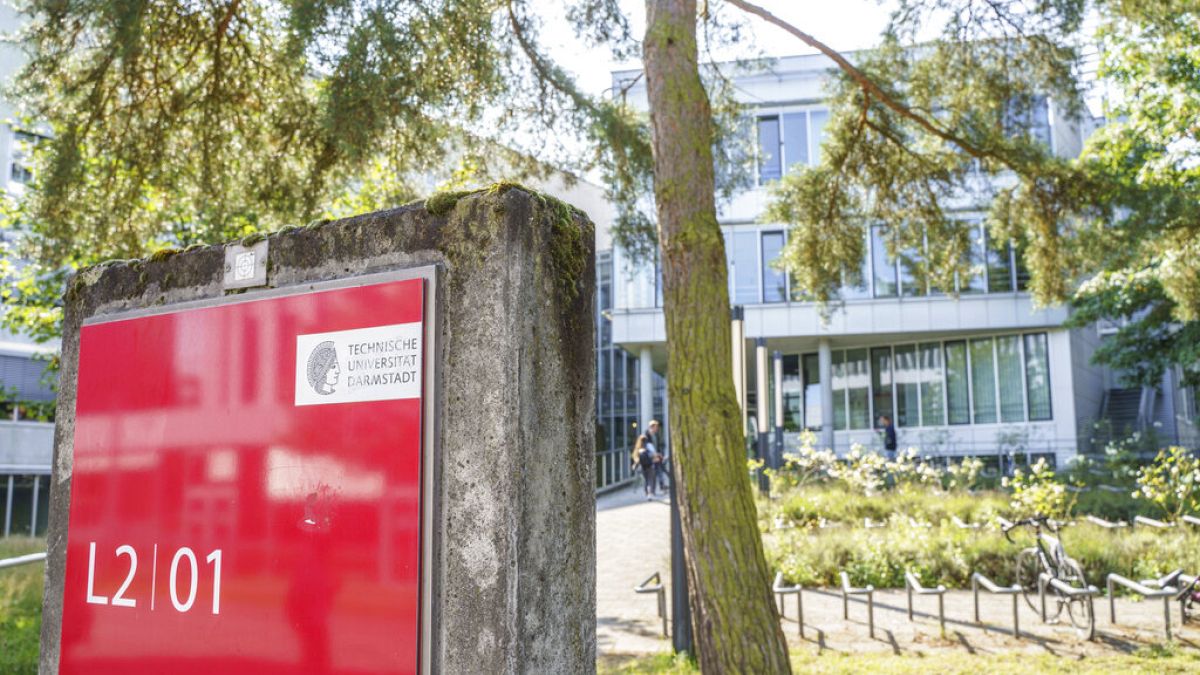 La policía alemana investiga un posible envenenamiento intencionado en la universidad de Darmstadt