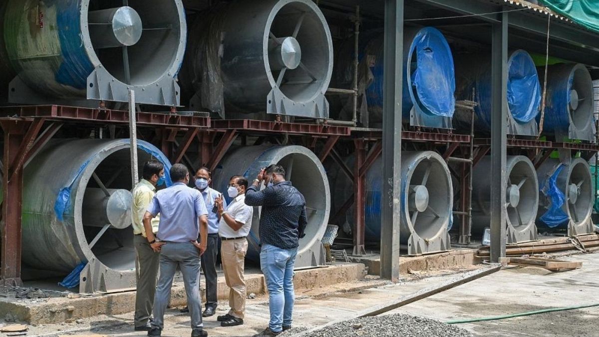 نصب  ۴۰ دستگاه تهویه غول‌پیکر در یک برج در دهلی نو برای کاهش آلودگی هوا
