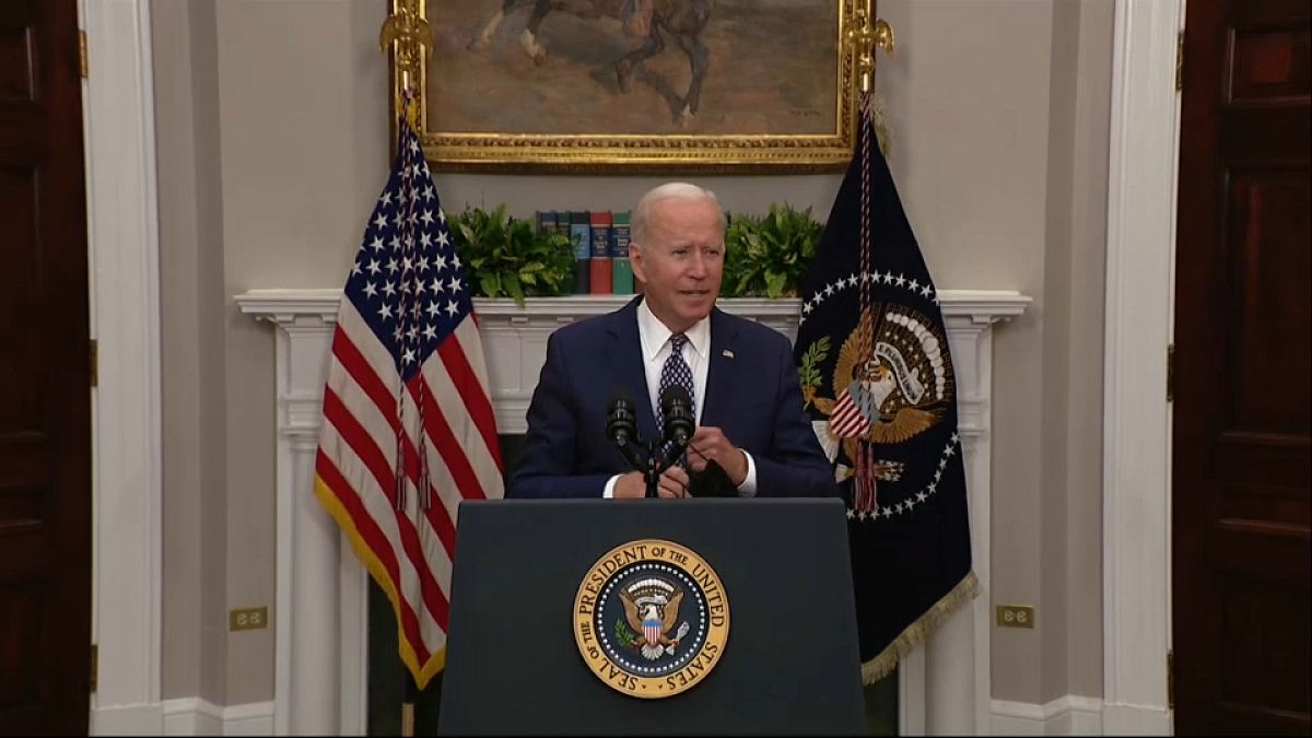 El presidente Biden asegura que la evacuación "va por buen camino"