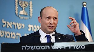 Washingtonban tárgyal a két hónapja hivatalban lévő új izraeli kormányfő
