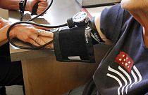 Allarme OMS: ultratrentenni con ipertensione raddoppiati in 30 anni