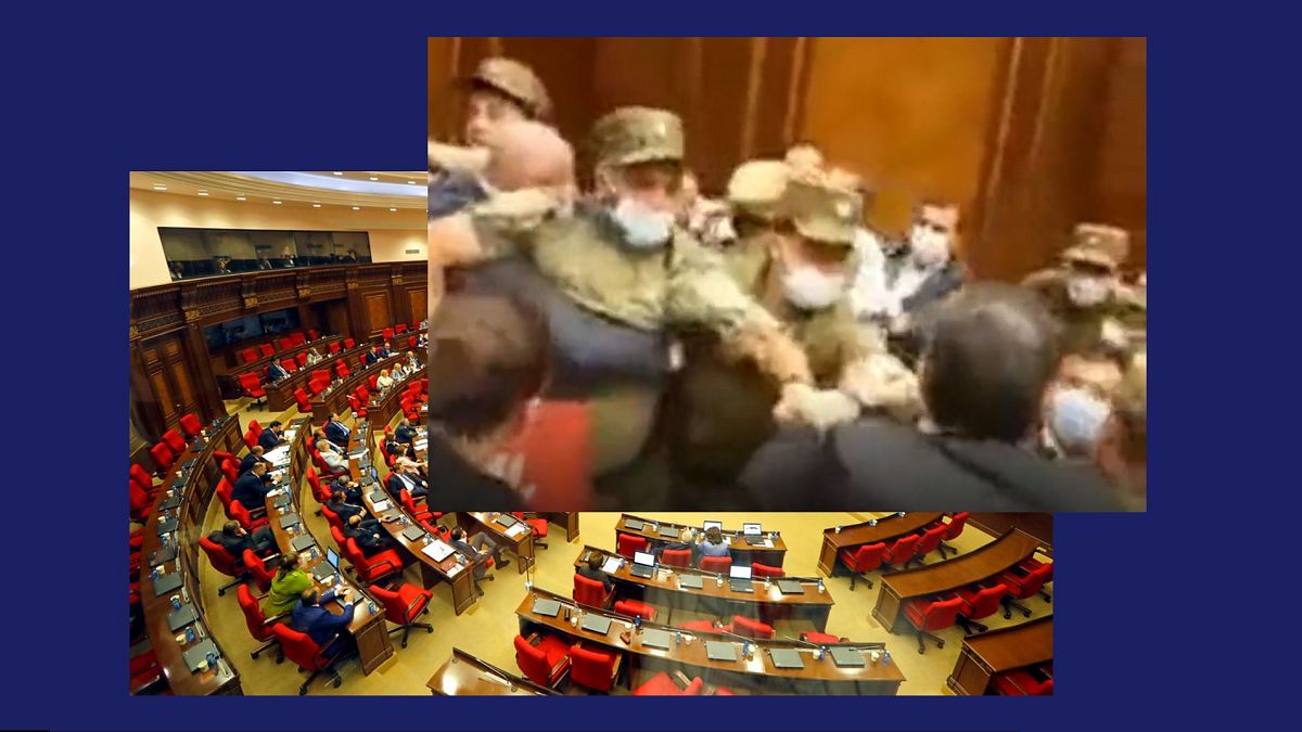 Az örmény parlament ülésterme és az egyik verekedés pillanatfelvétele