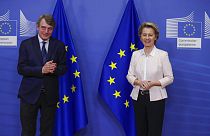 Zu nachlässig mit Ungarn: EU-Abgeordnete wollen Kommission verklagen