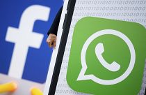 Facebook ve WhatsApp logosu