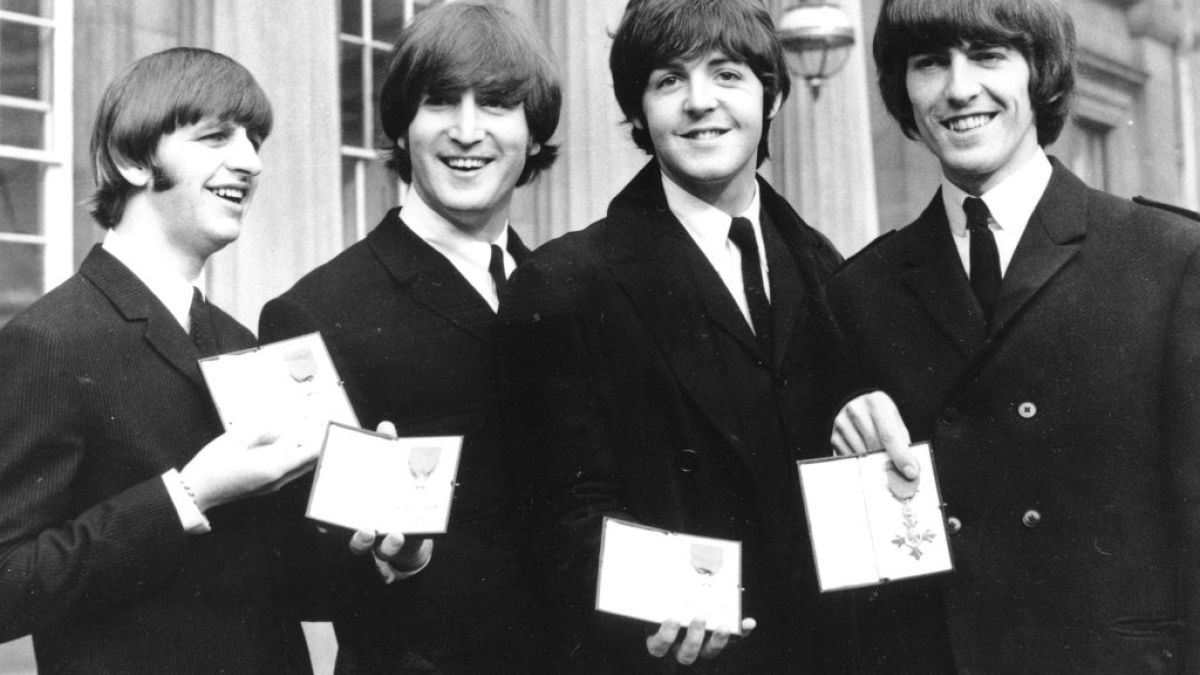 Photo d'archives : les Beatles (de gauche à droite : Ringo Starr, John Lennon, Paul McCartney et George Harrison) à Londres, le 26/10/1965