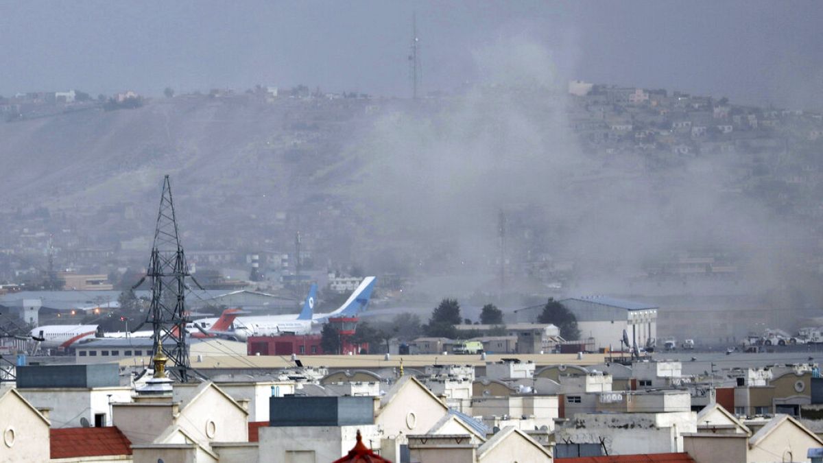 Explosión cerca del Aeropuerto de Kabul