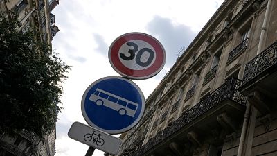 Limitation de la vitesse à 30 km/h à Paris en France, août 2021