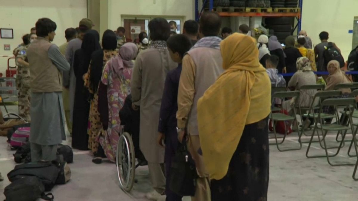 El dolor y esperanza de los refugiados afganos acogidos en Lyon