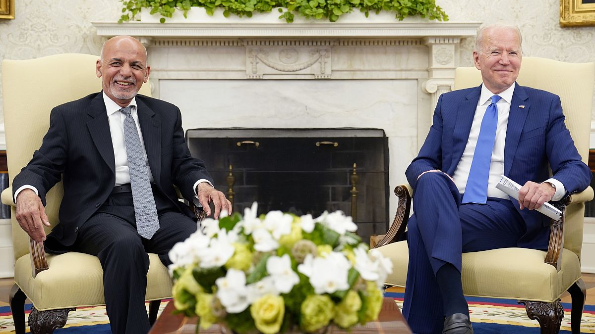 لقاء بين الرئيس الأمريكي والرئيس الأفغاني السابق في البيت الأبيض. 25/06/2021