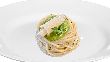 Spaghetti with pesto Amalfi